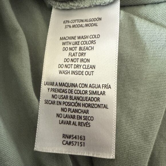 CALVIN KLEIN WOMENS SHORT SLEEVE Tee Sage Sz XL Lg Logo - Picture 2 of 5